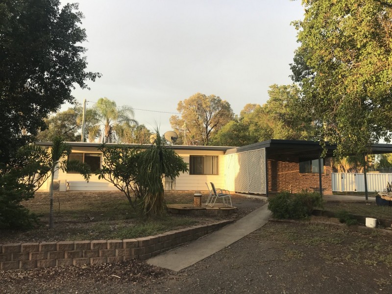 185 Alaire Drive, Theodore QLD 4719
