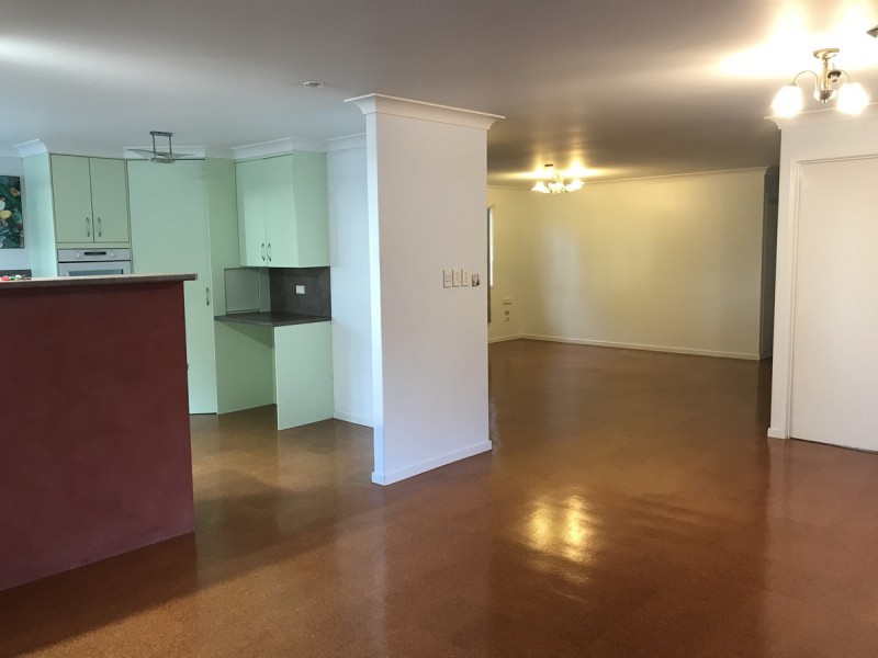 185 Alaire Drive, Theodore QLD 4719