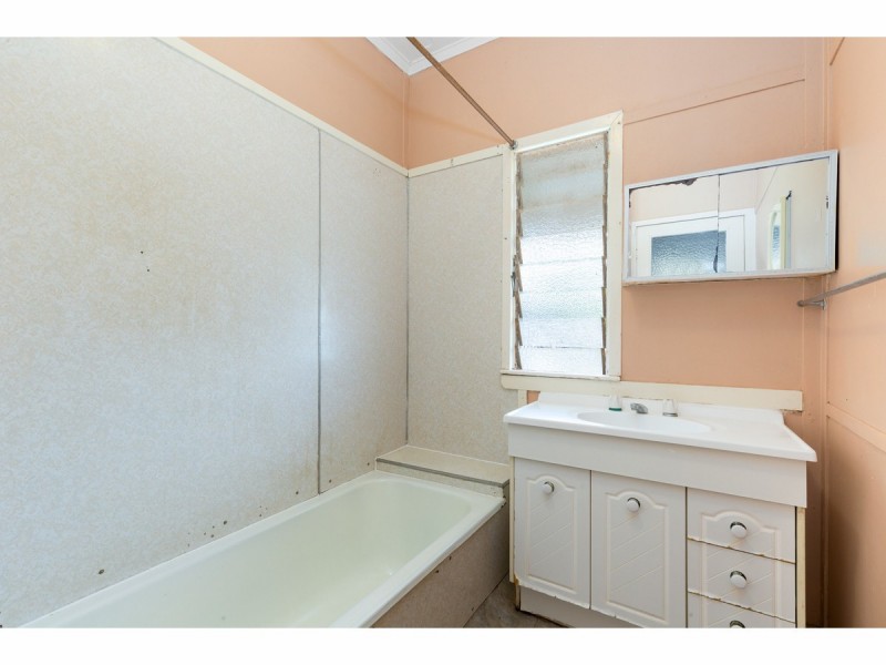 250 Dawbarn Street, Koongal QLD 4701