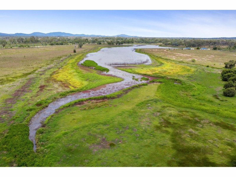 105 Watts Road, Gracemere QLD 4702