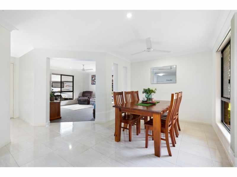 7 Hume Court, Gracemere QLD 4702