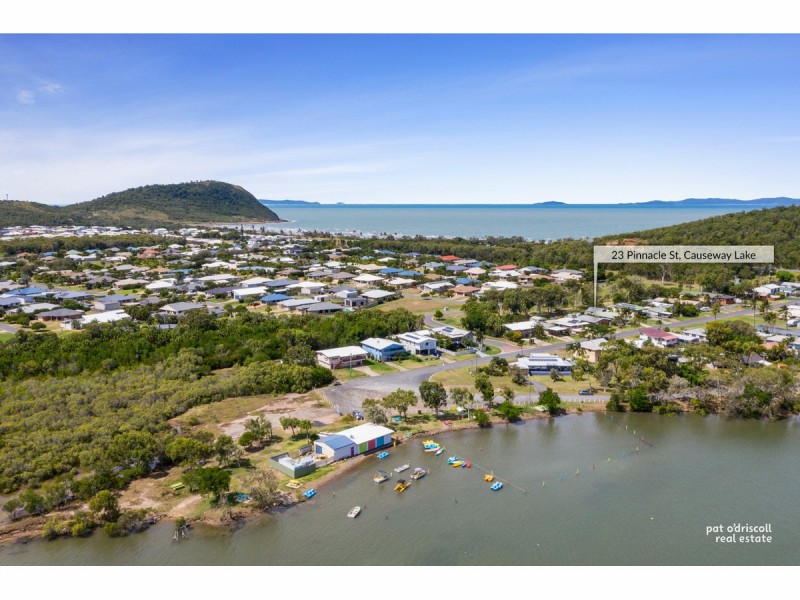 23 Pinnacle Street, Causeway Lake QLD 4703