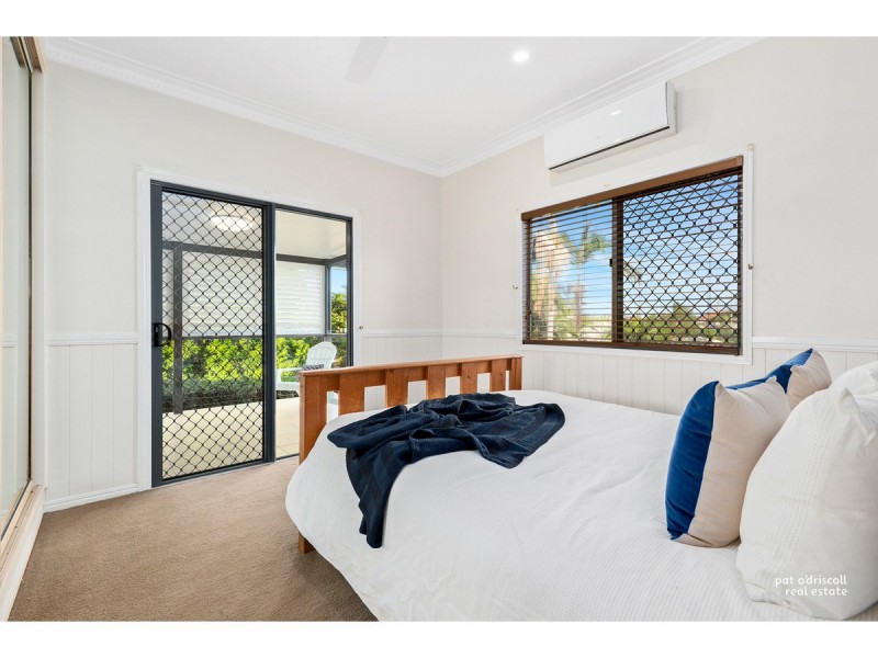 8 Beaconsfield Terrace, The Range QLD 4700