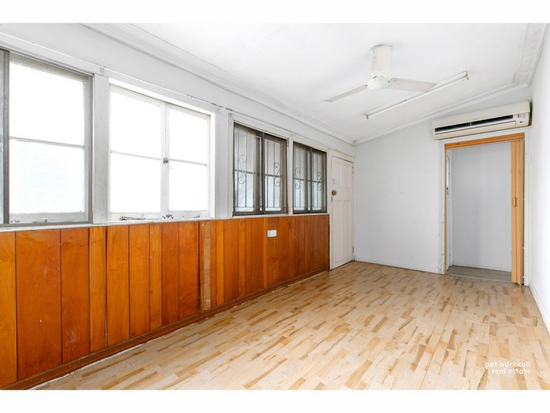 15 Kent Street, Rockhampton City QLD 4700