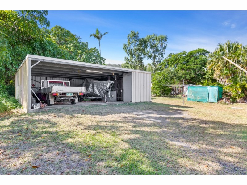 399 Paterson Avenue, Koongal QLD 4701