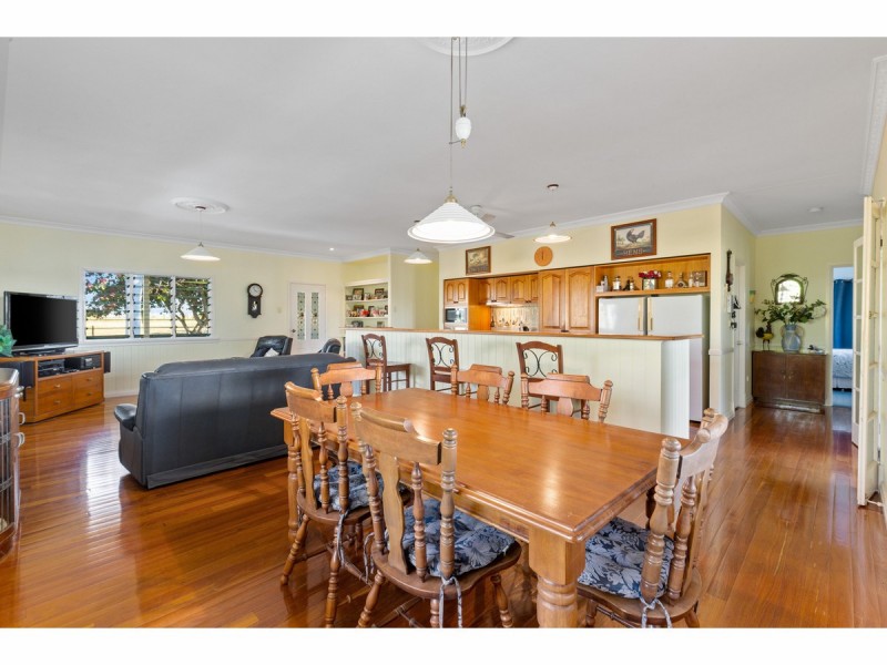 734 Gavial Gracemere Road, Gracemere QLD 4702