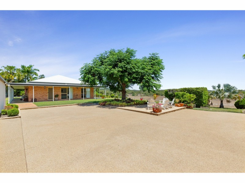 195 Dendles Road, Milman QLD 4702