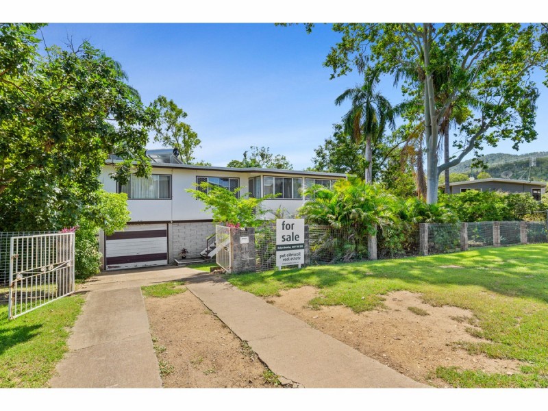 270 Blanchfield Street, Koongal QLD 4701