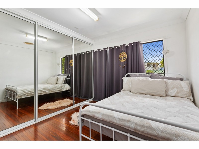 270 Blanchfield Street, Koongal QLD 4701