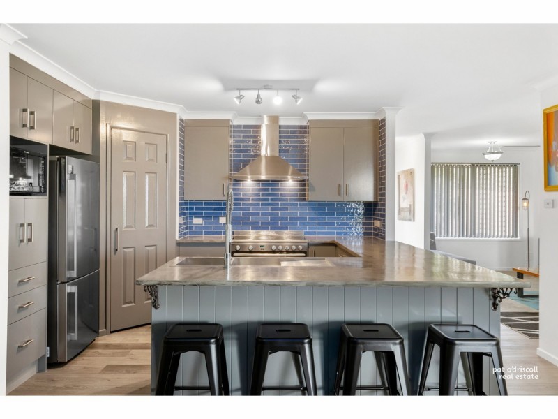 6 Connemara Drive, Kawana QLD 4701