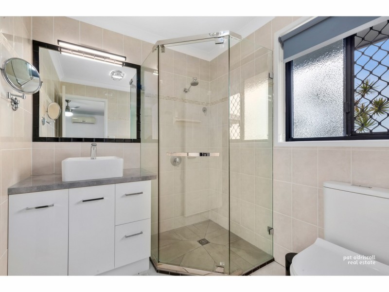 6 Connemara Drive, Kawana QLD 4701