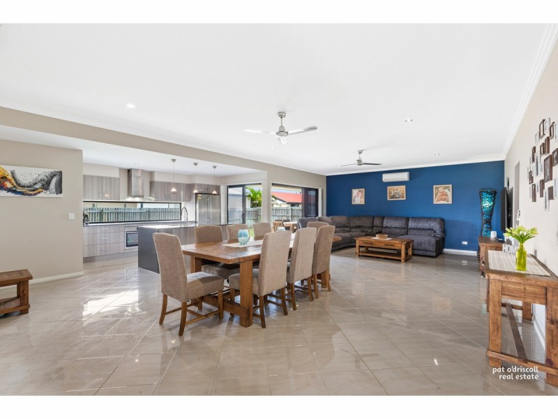 7 Riviera Way, Mulambin QLD 4703