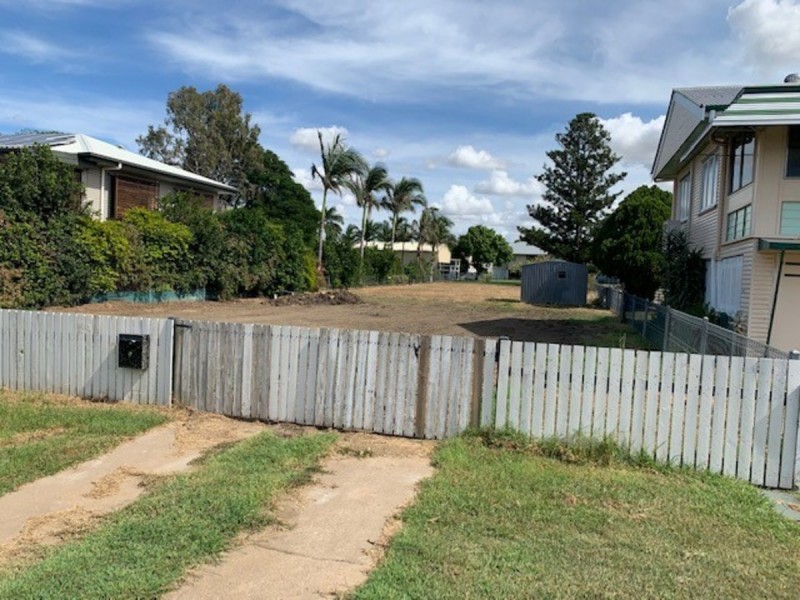 9 Luck Avenue, Wandal QLD 4700