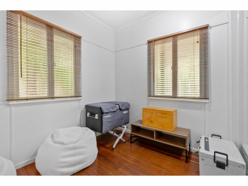 27 Brae Street, The Range QLD 4700