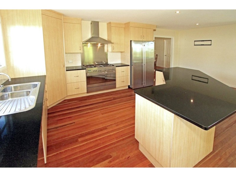 3 Agnes Street, The Range QLD 4700