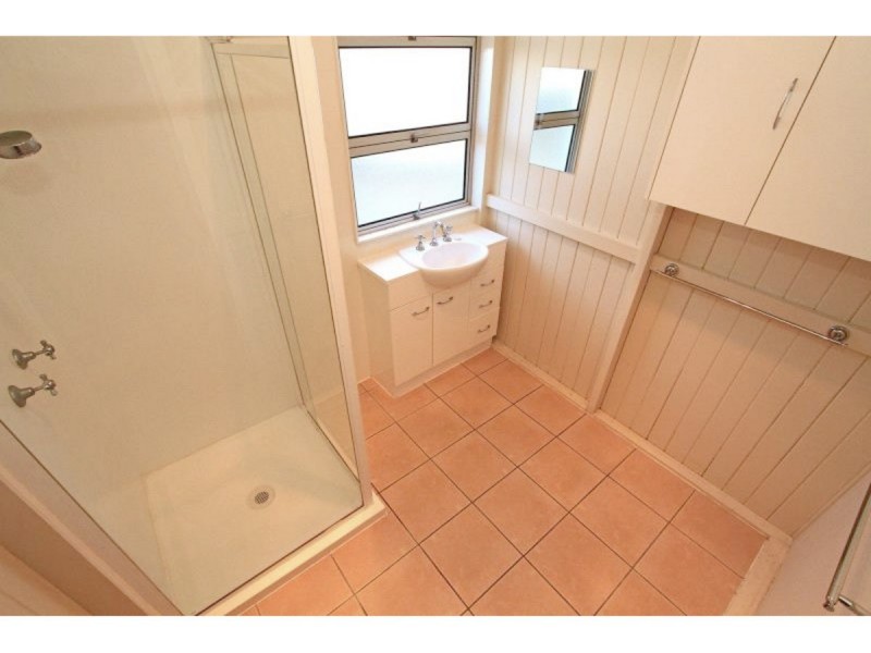 3 Agnes Street, The Range QLD 4700