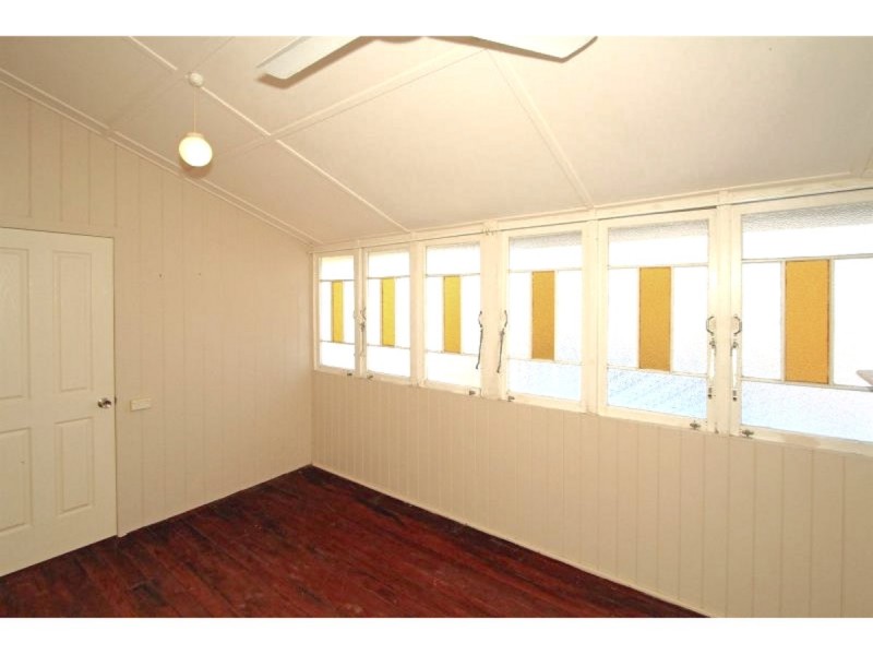 3 Agnes Street, The Range QLD 4700