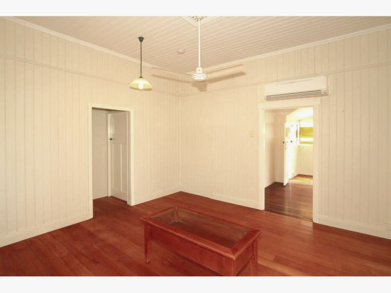 3 Agnes Street, The Range QLD 4700