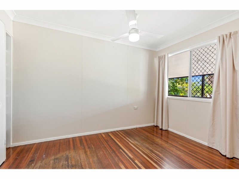 294 Kirby Street, Koongal QLD 4701
