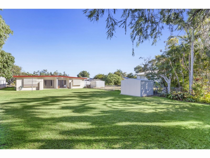 2/269 Grubb Street, Koongal QLD 4701