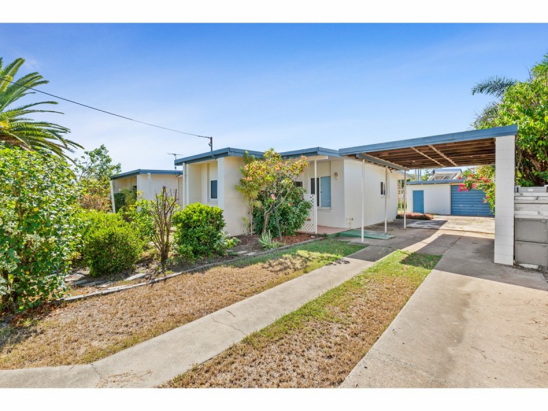 4 Rodger Street, Park Avenue QLD 4701