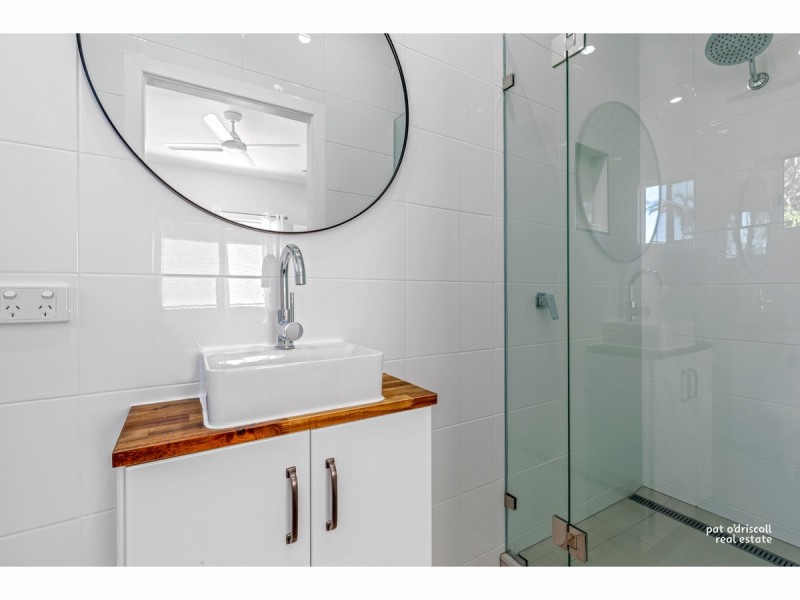 20 Underwood Street, Park Avenue QLD 4701