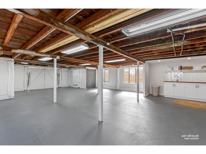 20 Underwood Street, Park Avenue QLD 4701