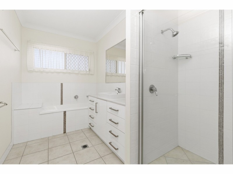 52 Govind Court, Gracemere QLD 4702