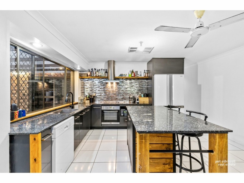 30 Middle Road, Gracemere QLD 4702