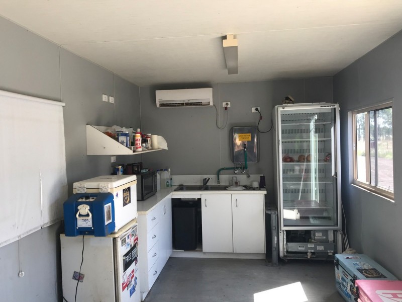 Raspberry Ck, Kunwarara QLD 4702