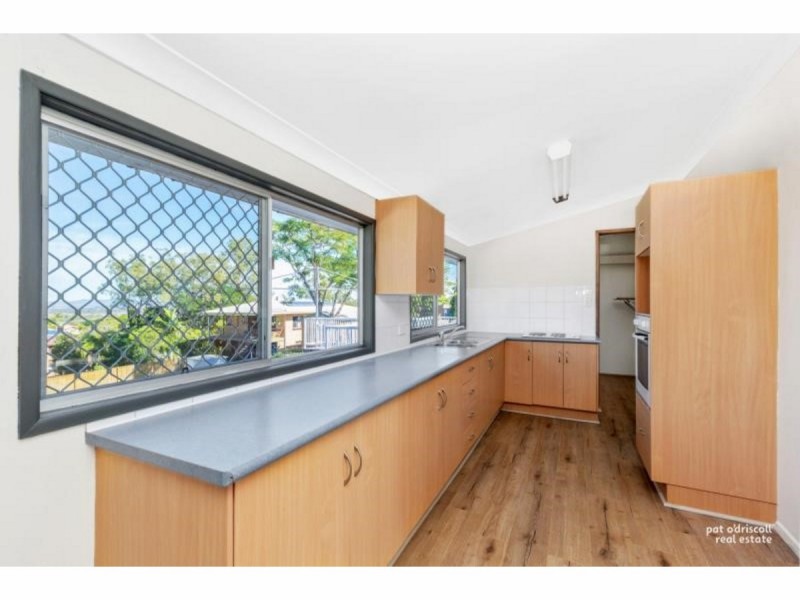 79 Brecknell Street, The Range QLD 4700