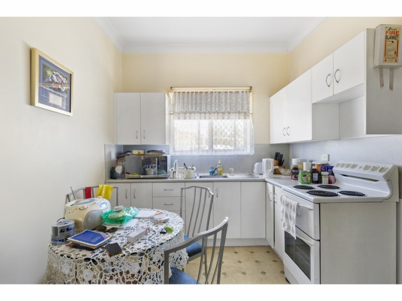 30 Pearson Street, West Rockhampton QLD 4700