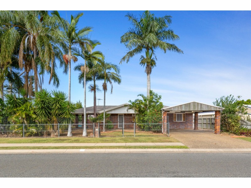 10 Rachel Drive, Parkhurst QLD 4702