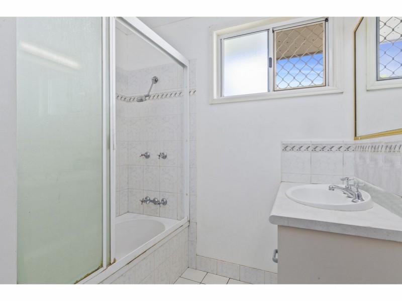 10 Rachel Drive, Parkhurst QLD 4702