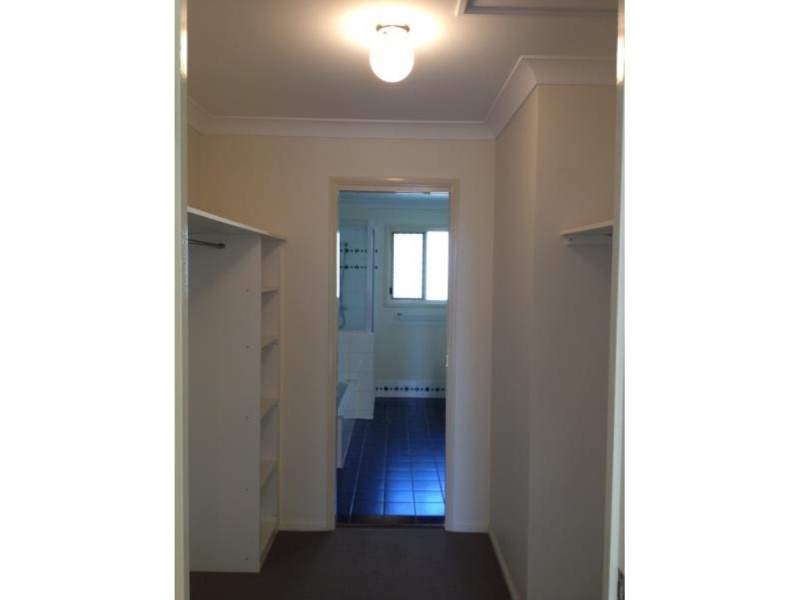 3/5 Penlington Street, The Range QLD 4700