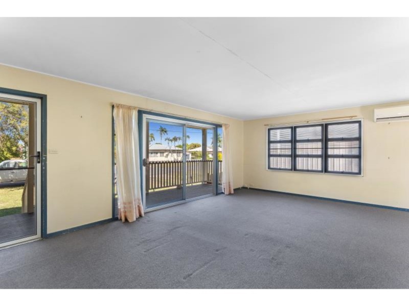 116 Main Street, Park Avenue QLD 4701