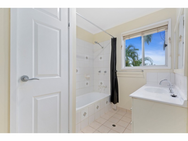 297 Duthie Avenue, Frenchville QLD 4701