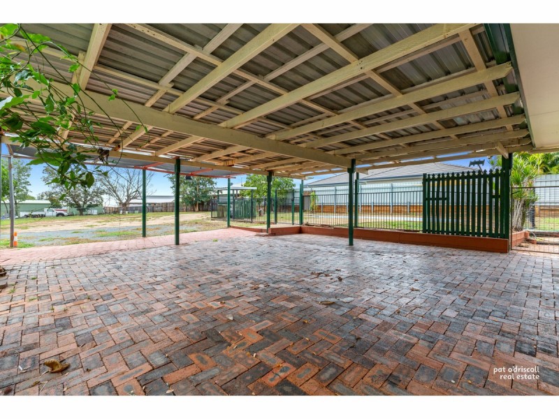 24 Lawrie Street, Gracemere QLD 4702
