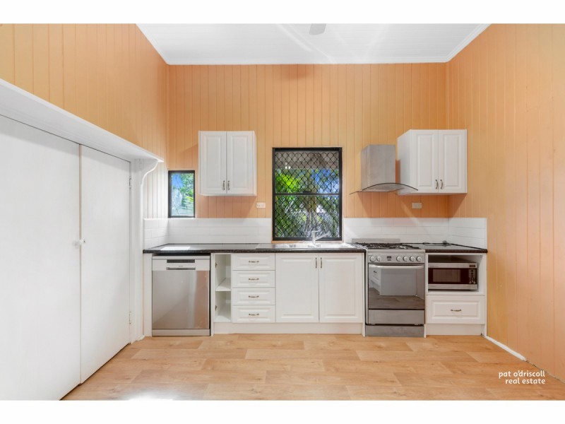 123 Spike Street, Berserker QLD 4701