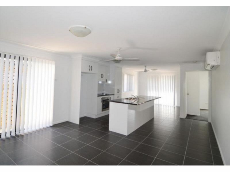 19 Buckle Street, Park Avenue QLD 4701