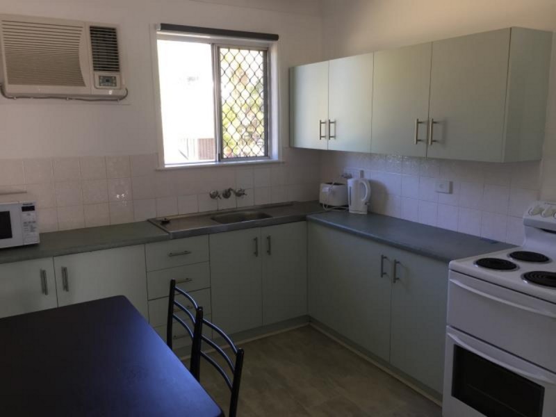 4/48 Denning Street, Park Avenue QLD 4701