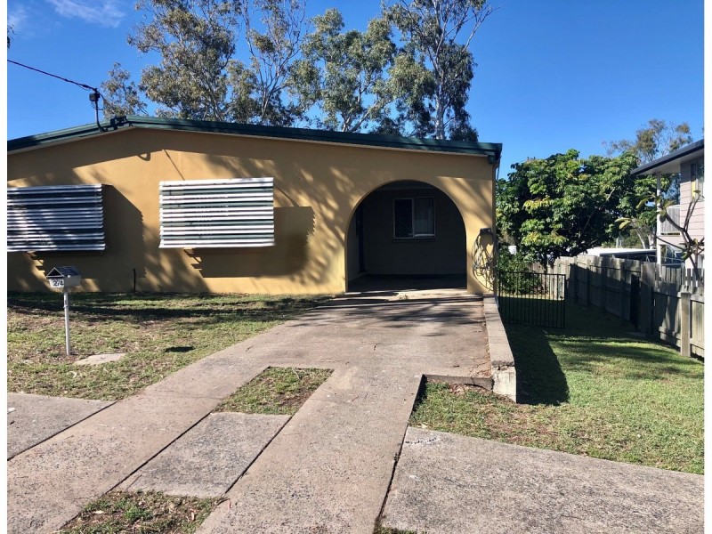 1/274 Carlton Street, Kawana QLD 4701