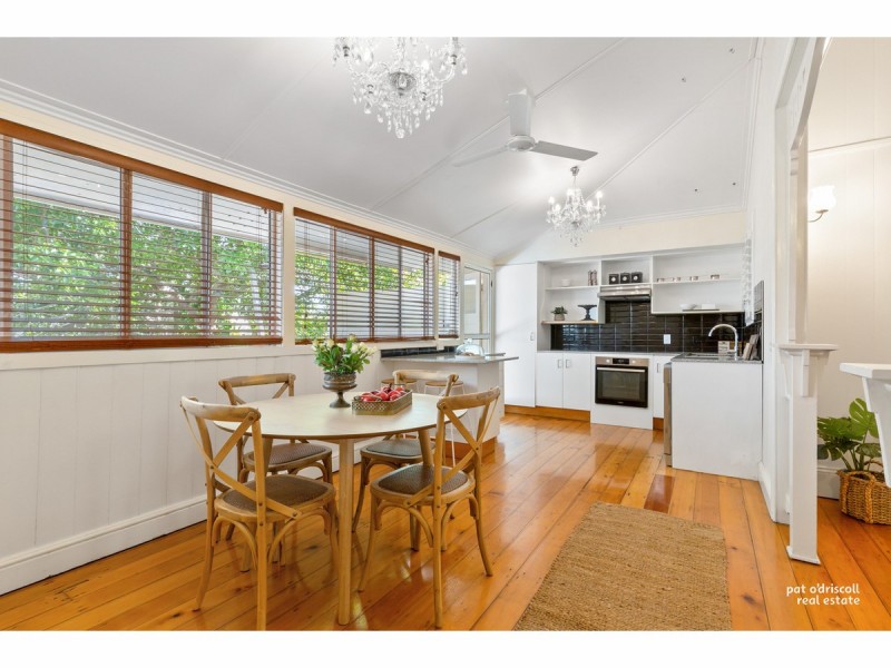 194 Agnes Street, The Range QLD 4700
