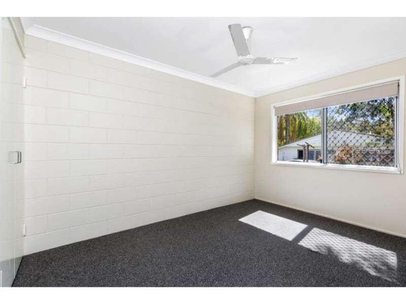 2/4 O’Shanesy Street, Koongal QLD 4701