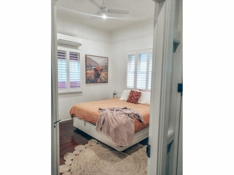 17 Jessie Street, The Range QLD 4700