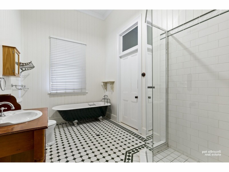 5A Athelstane Street, The Range QLD 4700