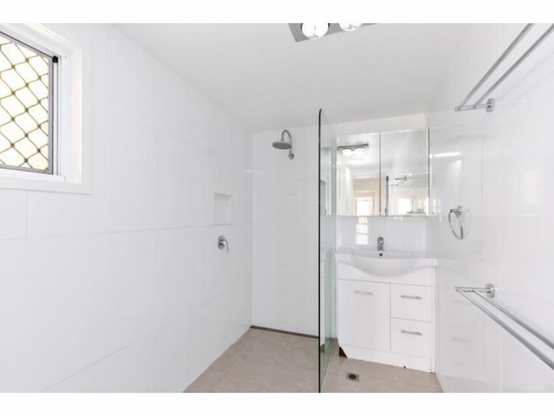 9 Gardner Street, The Range QLD 4700