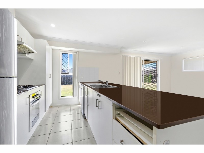 17 Koolamarra Drive, Gracemere QLD 4702
