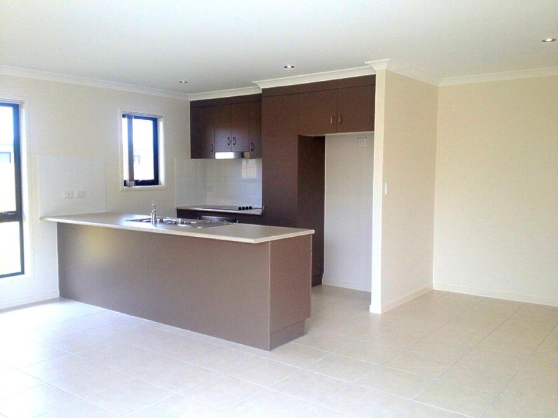 32 Vermont Drive, Parkhurst QLD 4702