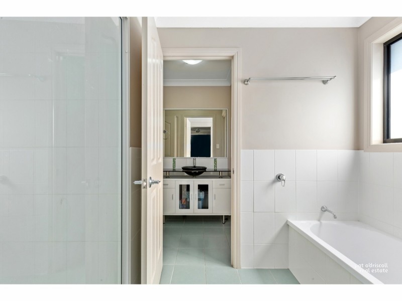 16 Conway Court, Gracemere QLD 4702